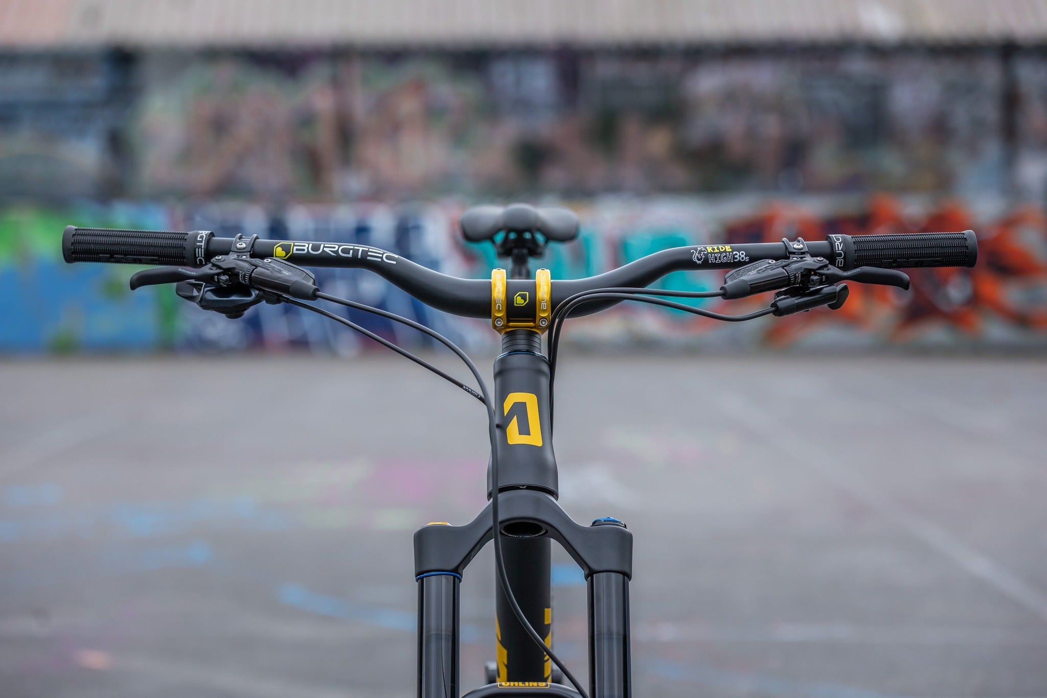 BURGTEC RIDE HIGH JOSH BRYCELAND SIGNATURE ALLOY HANDLEBAR - Trail