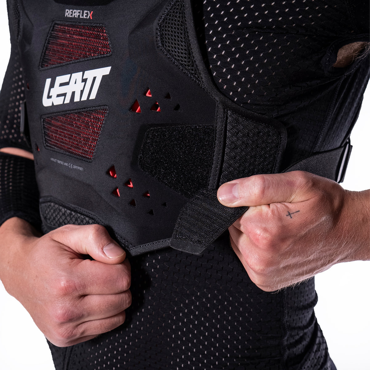 Leatt Body Protector ReaFlex V26 - Black