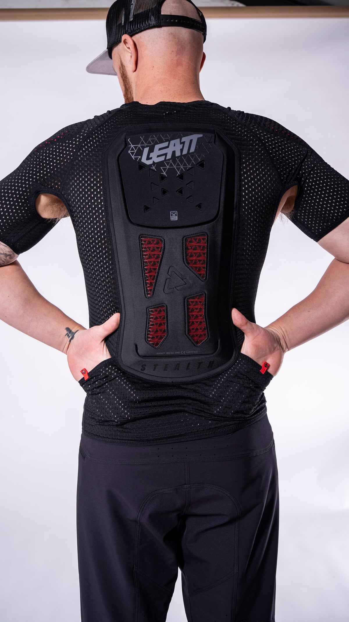Leatt Body Tee ReaFlex Stealth V26 - Black