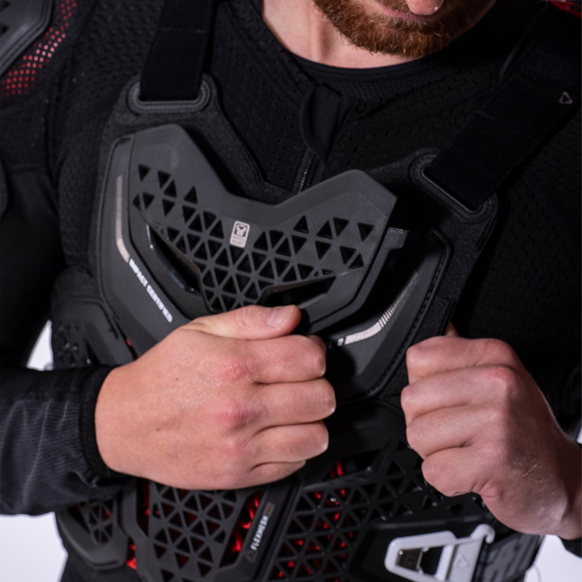 Leatt Body Protector 4.5 Evo V26 - Black