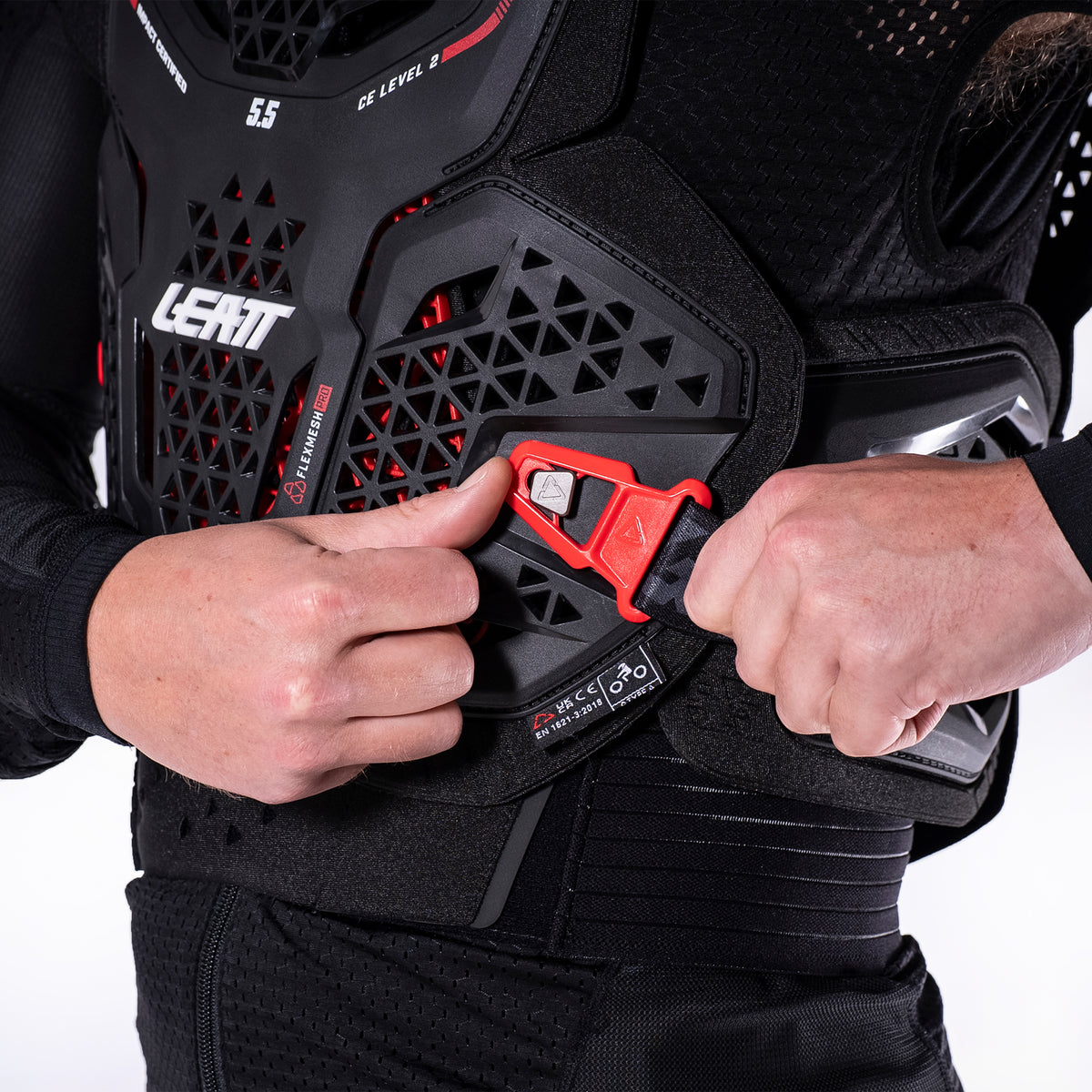 Leatt Body Protector 5.5 Evo V26 - Black