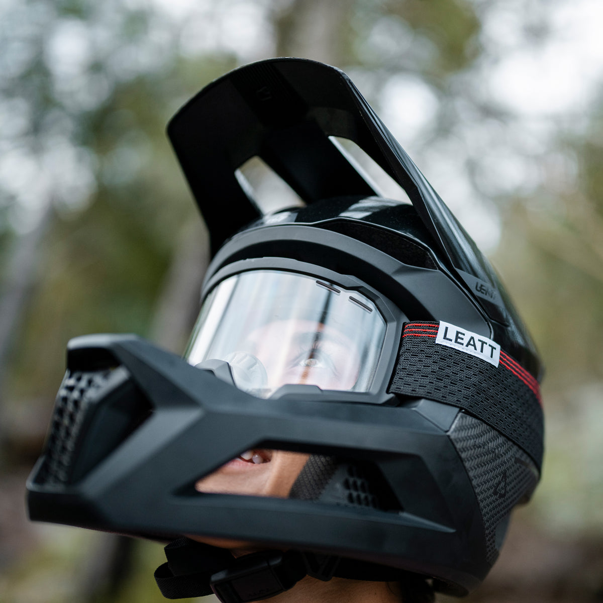 Leatt Helmet MTB Gravity 5.0 V26 - Black