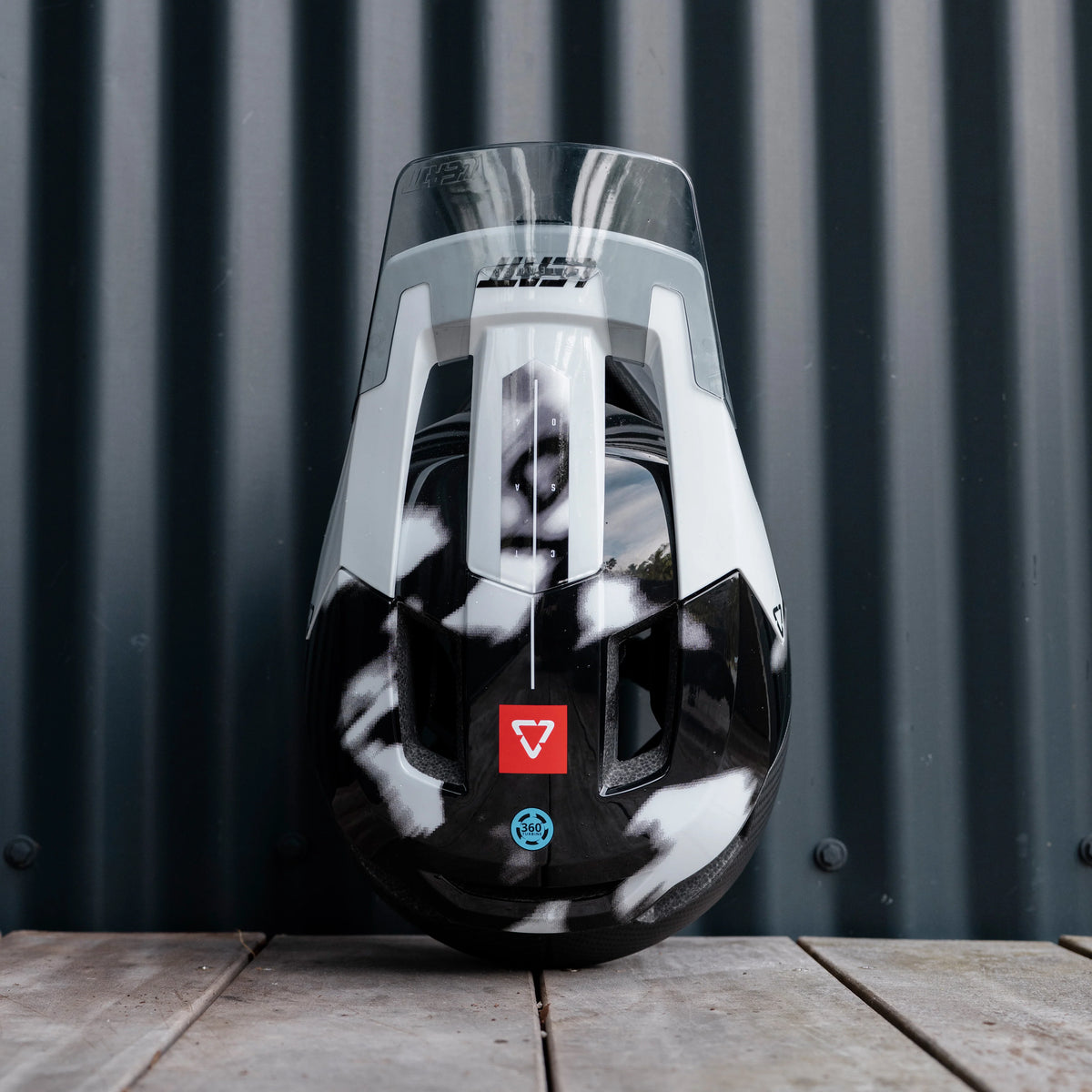 LEATT HELMET MTB GRAVITY 5.0 V26