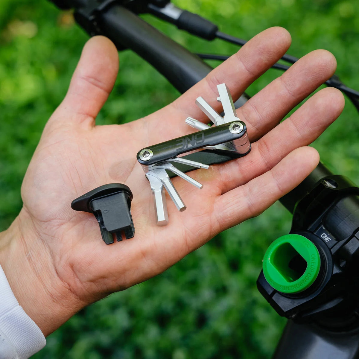 ONEUP EDC TOOL LITE PLASTICS KIT - BLACK