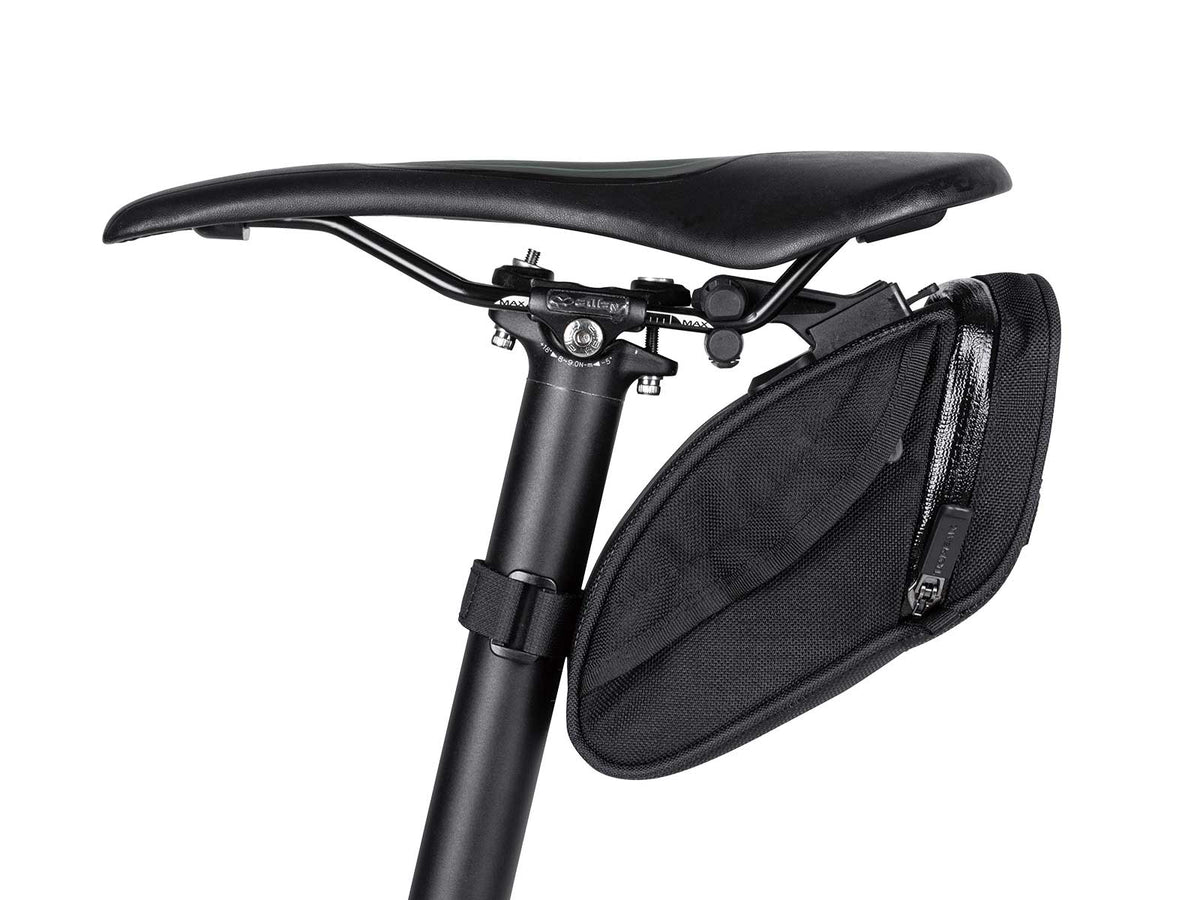 Aero Wedge Pack DX (2024)