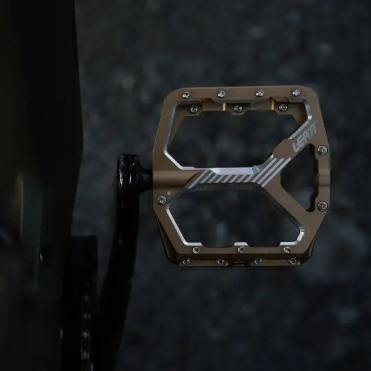 LEATT PEDALS ALLMTN 6.0 FLAT V25
