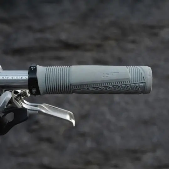 LEATT GRIPS REAFLEX 6.0
