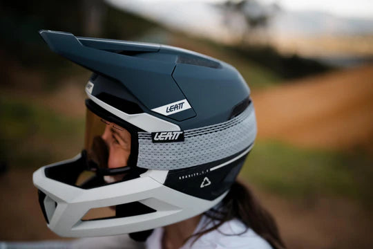 LEATT HELMET MTB GRAVITY 5.0 V26